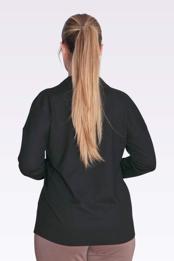 10734 POLO YAKA RAHAT KESİM YUMUŞAK TUŞELİ TRİKO