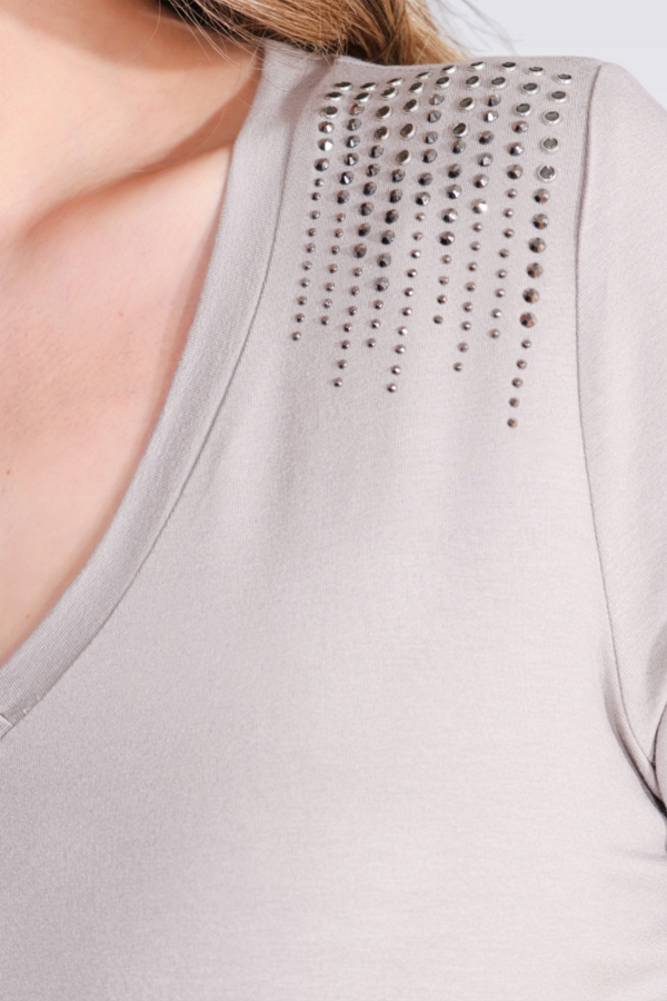 10744 TAŞ BASKILI V YAKA KISA KOL ÖRME BLUZ