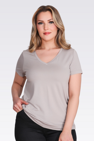 TOLGA SARAÇOĞLU - 10839 V YAKA KISA KOL TSHİRT