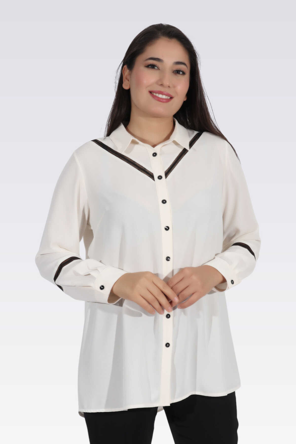10903 Dantel Detaylı Şık Tunik