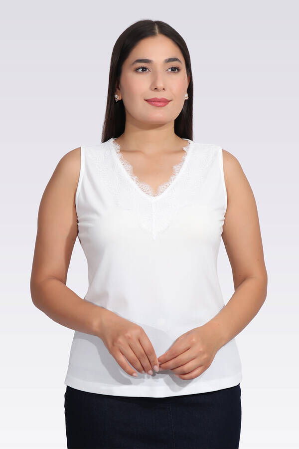 TOLGA SARAÇOĞLU - 10961 DANTEL DETAYLI ÖRME ATLET