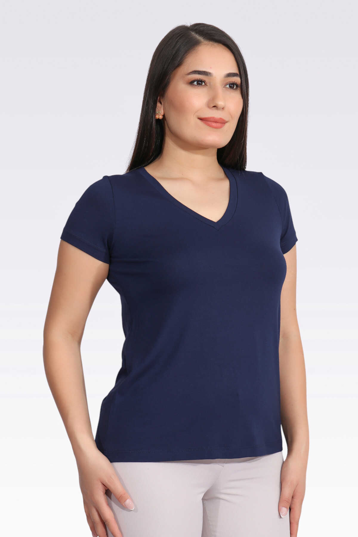 10978 V Yaka Kısa Kol Tshirt