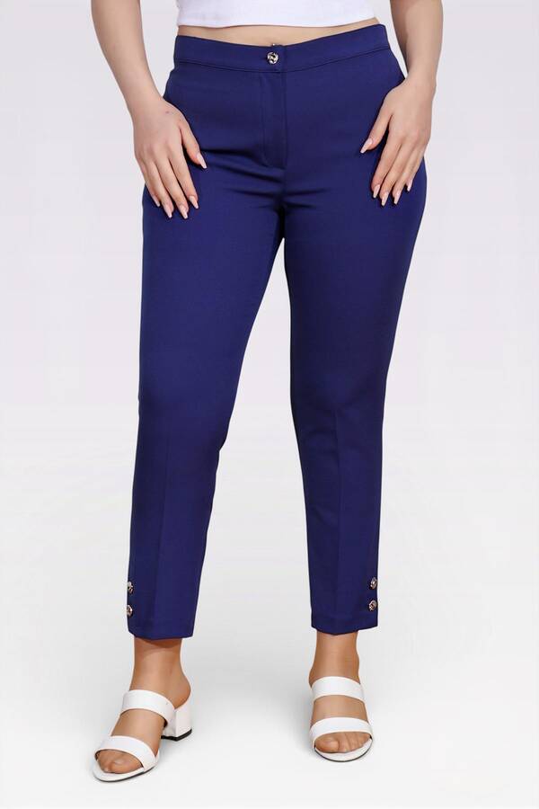 30106 ŞIK DÜĞME DETAYLI BİLEK BOY PANTOLON