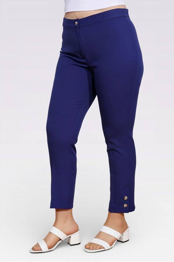 30106 ŞIK DÜĞME DETAYLI BİLEK BOY PANTOLON