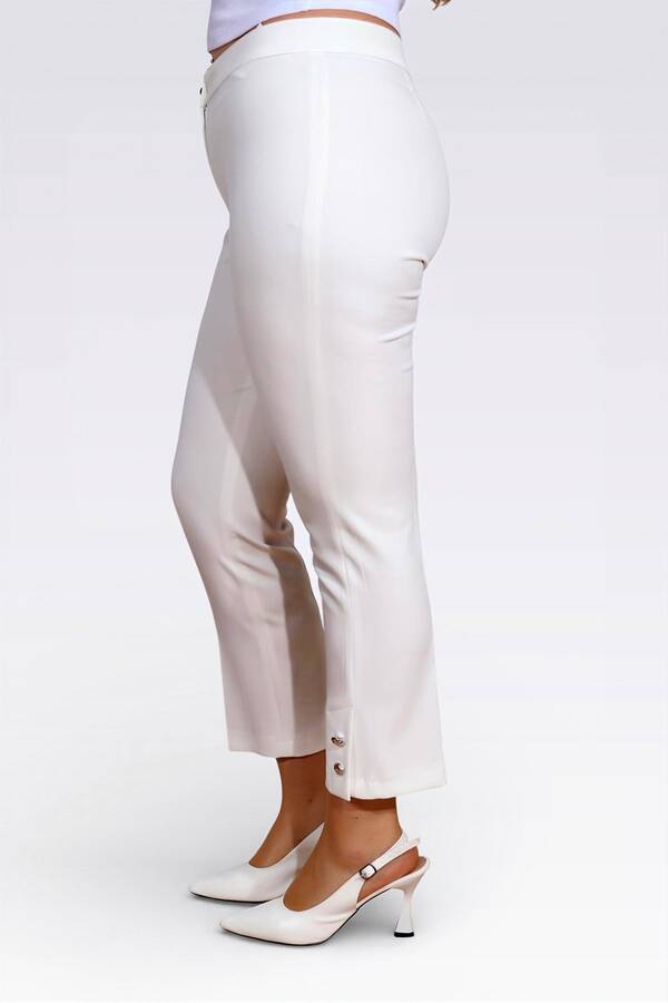 30106 ŞIK DÜĞME DETAYLI BİLEK BOY PANTOLON