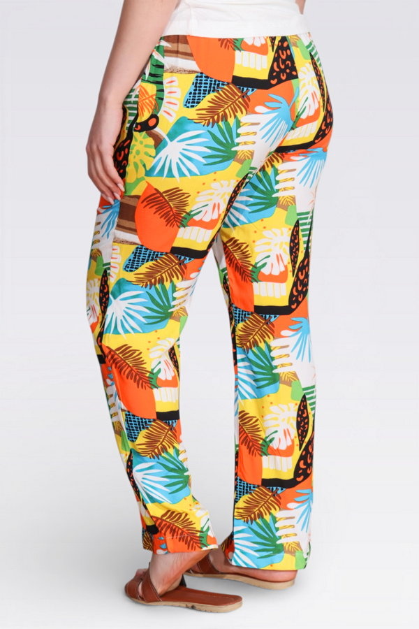 30109 BELİ LASTİKLİ RAHAT KESİM BORU PAÇA DESENLİ PANTOLON