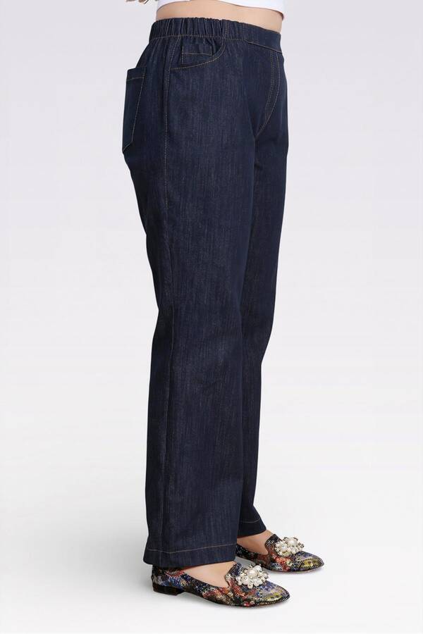 30148 BELİ LASTİKLİ RAHAT KESİM BORU PAÇA DENİM PANTOLON