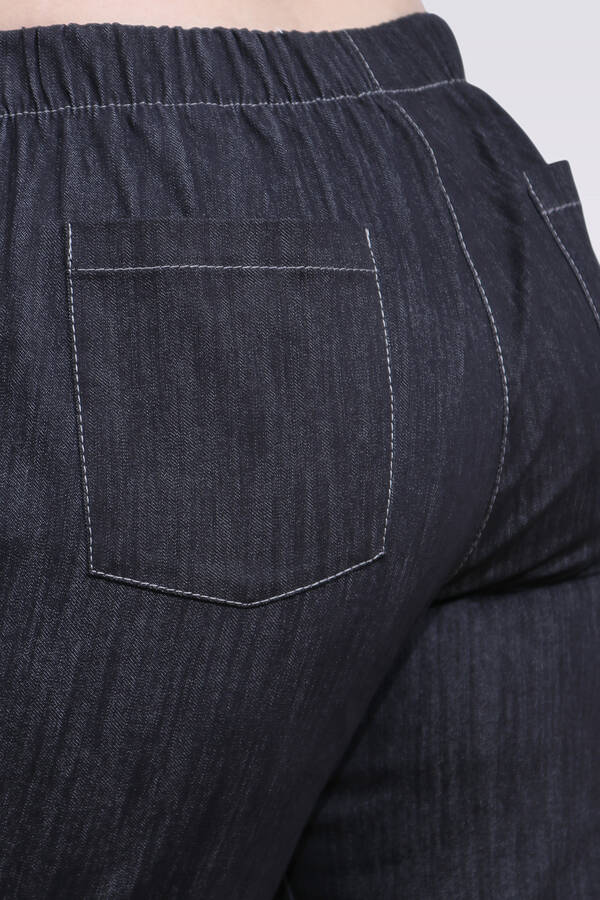 30148 BELİ LASTİKLİ RAHAT KESİM BORU PAÇA DENİM PANTOLON