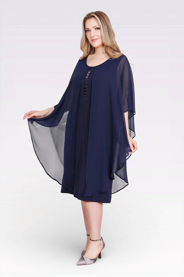 40177 AKSESUAR DETAYLI RAHAT KESİM ABİYE ELBİSE