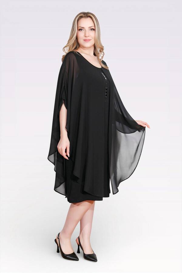 40177 AKSESUAR DETAYLI RAHAT KESİM ABİYE ELBİSE