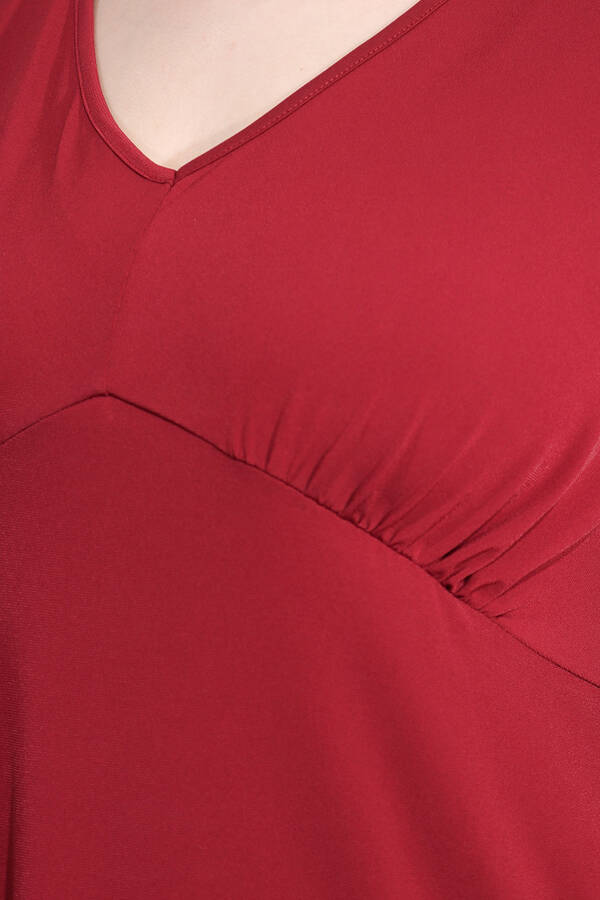 40194 BÜZGÜ DETAYLI VOLAN KOL ŞIK UZUN ELBİSE