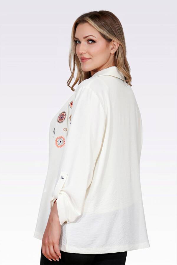 50138 NAKIŞ DETAYLI FERMUARLI AYROBİN CEKET