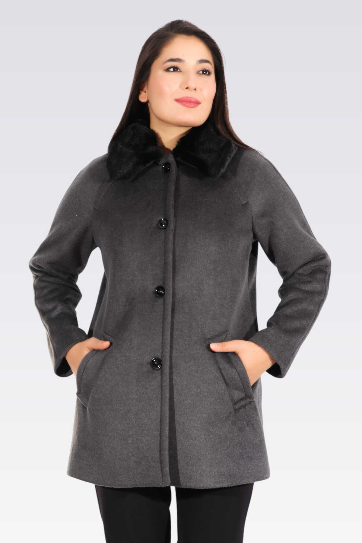 60045 Yakası Kürklü Reglan Kollu Kaban